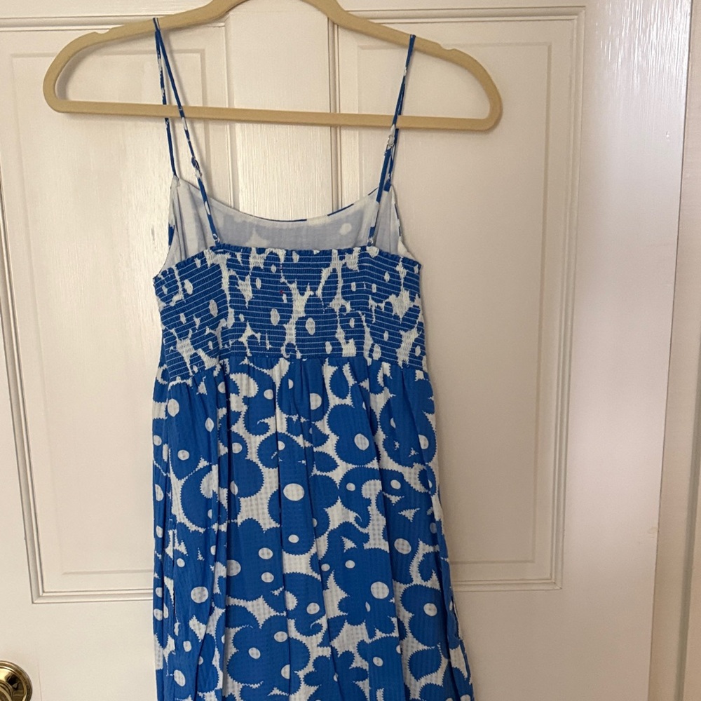 XiRENA Blue and White Floral-Print Maxi Dress - Picture 3 of 4
